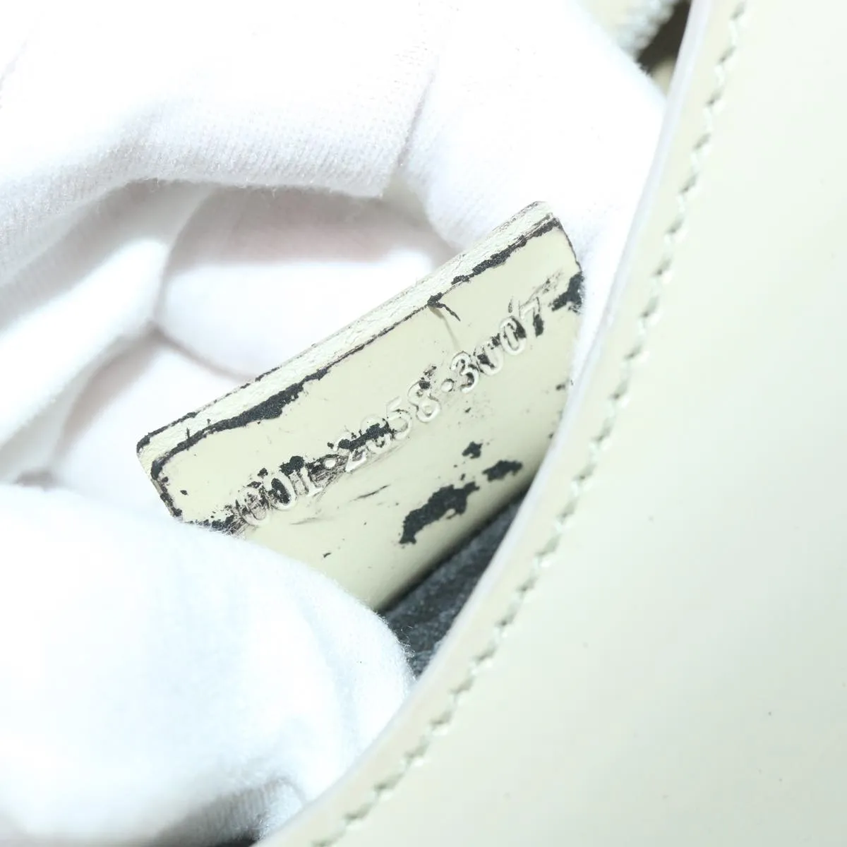 GUCCI Bamboo Shoulder Bag Patent leather Ivory  56566