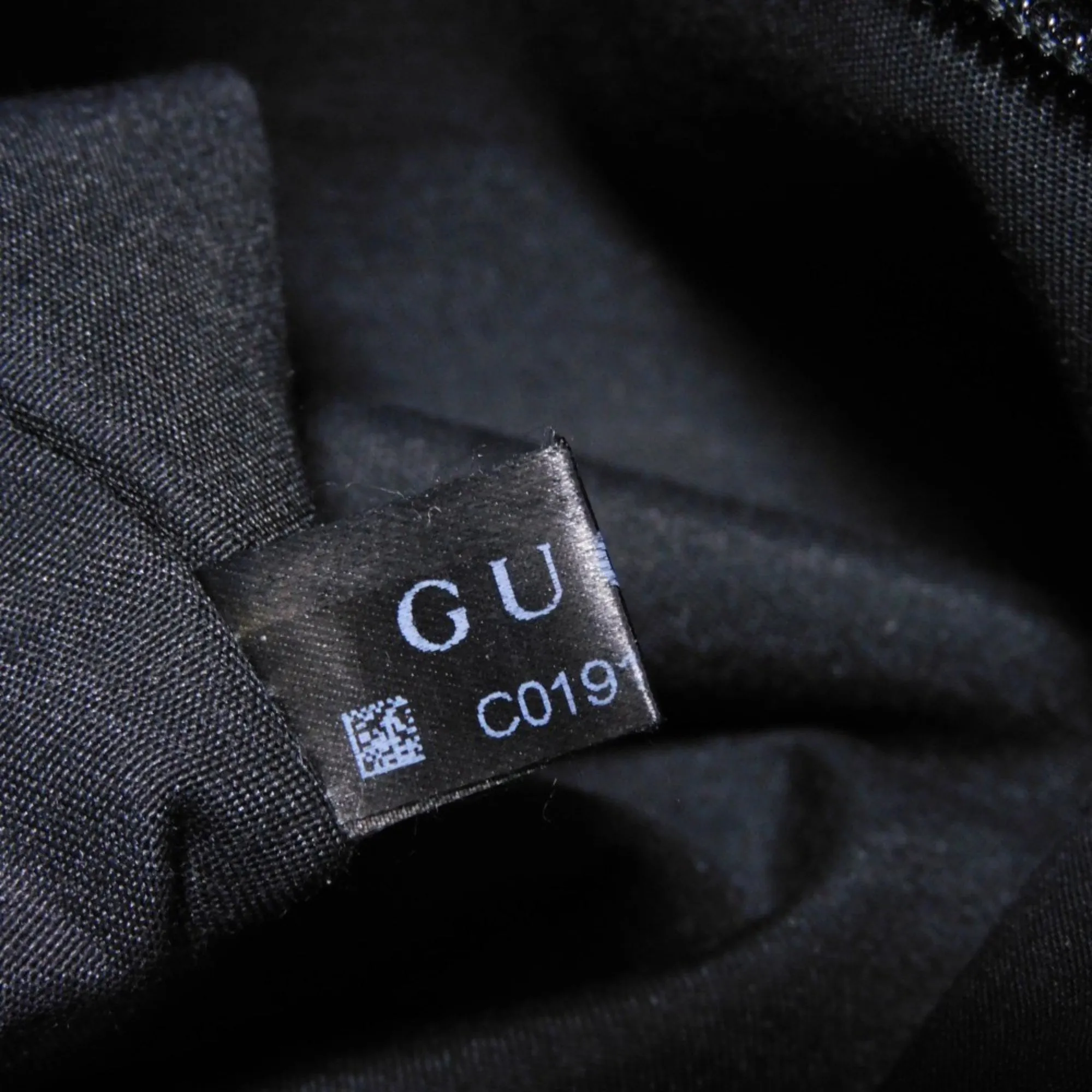 Gucci Black Nylon Canvas Leather Messenger Bag Shoulder Bag ()
