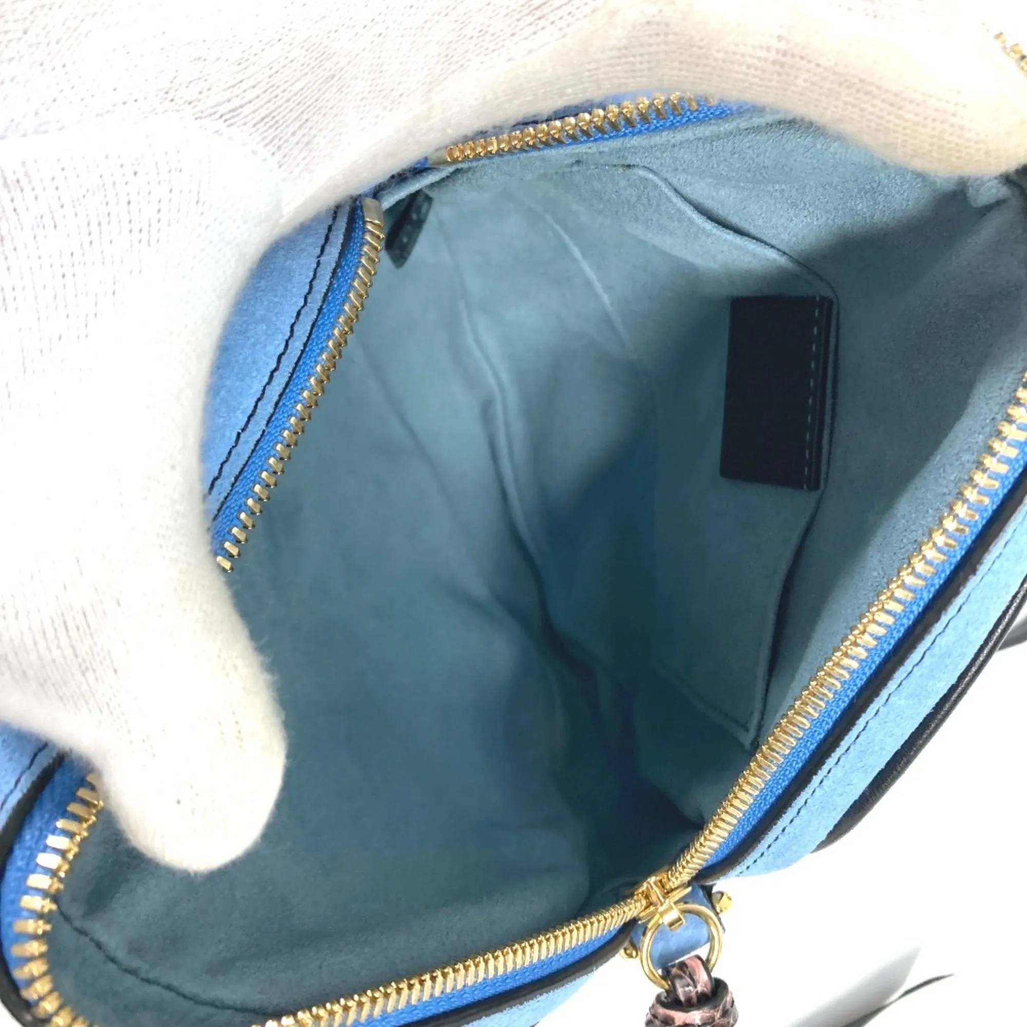 Gucci Blue Leather Shoulder Bag ()
