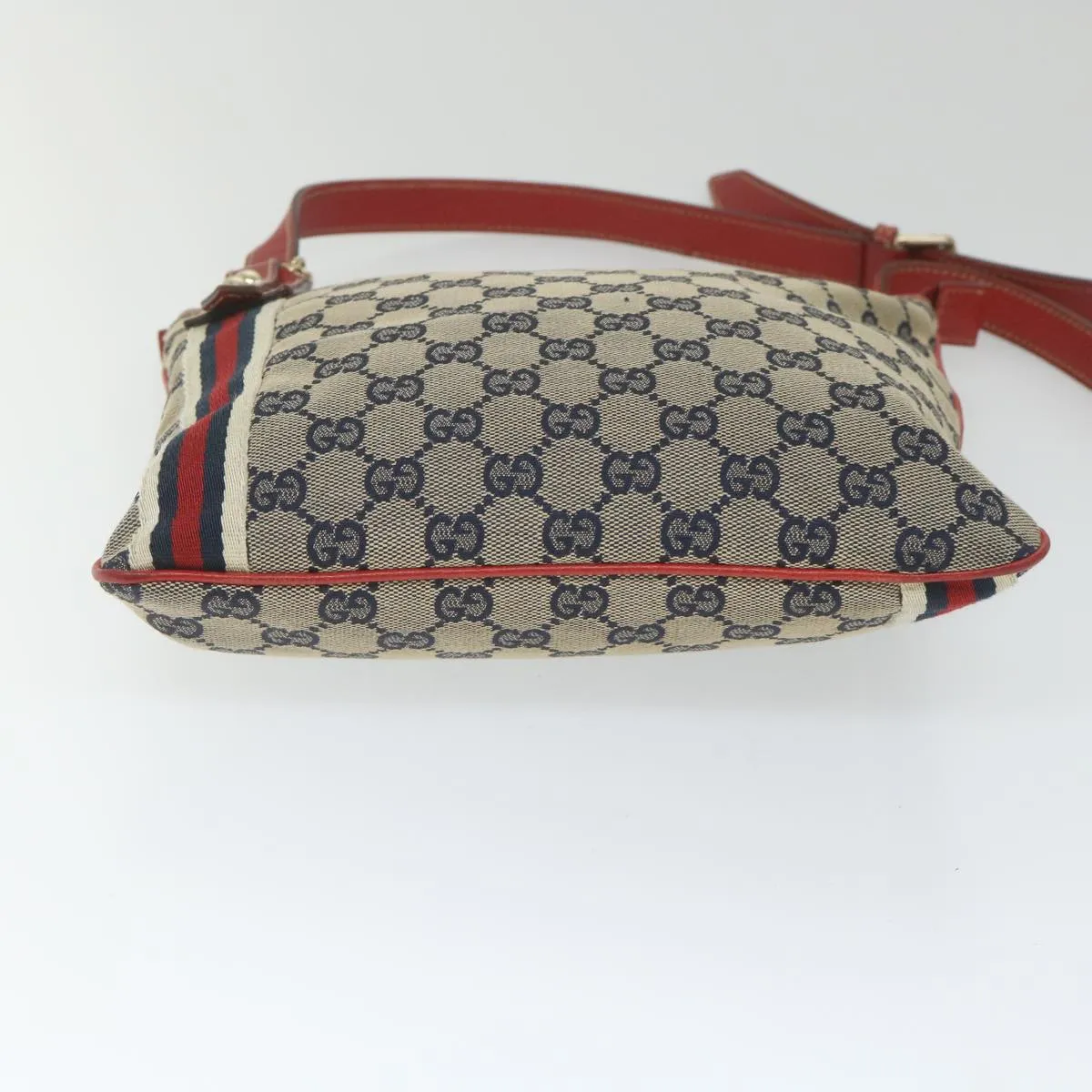 Gucci --  Canvas Shoulder Bag ()