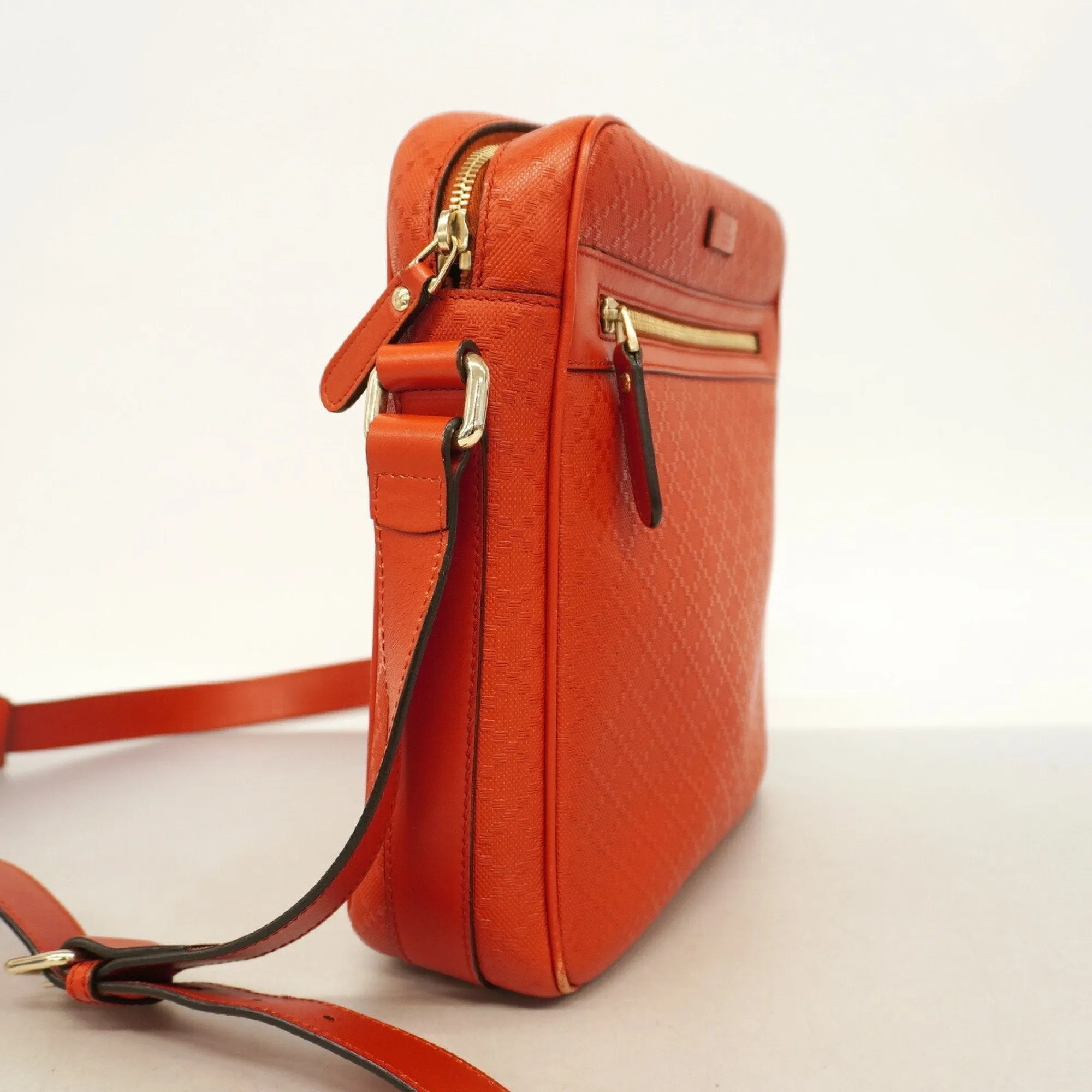 Gucci Diamante  Leather Shoulder Bag ()