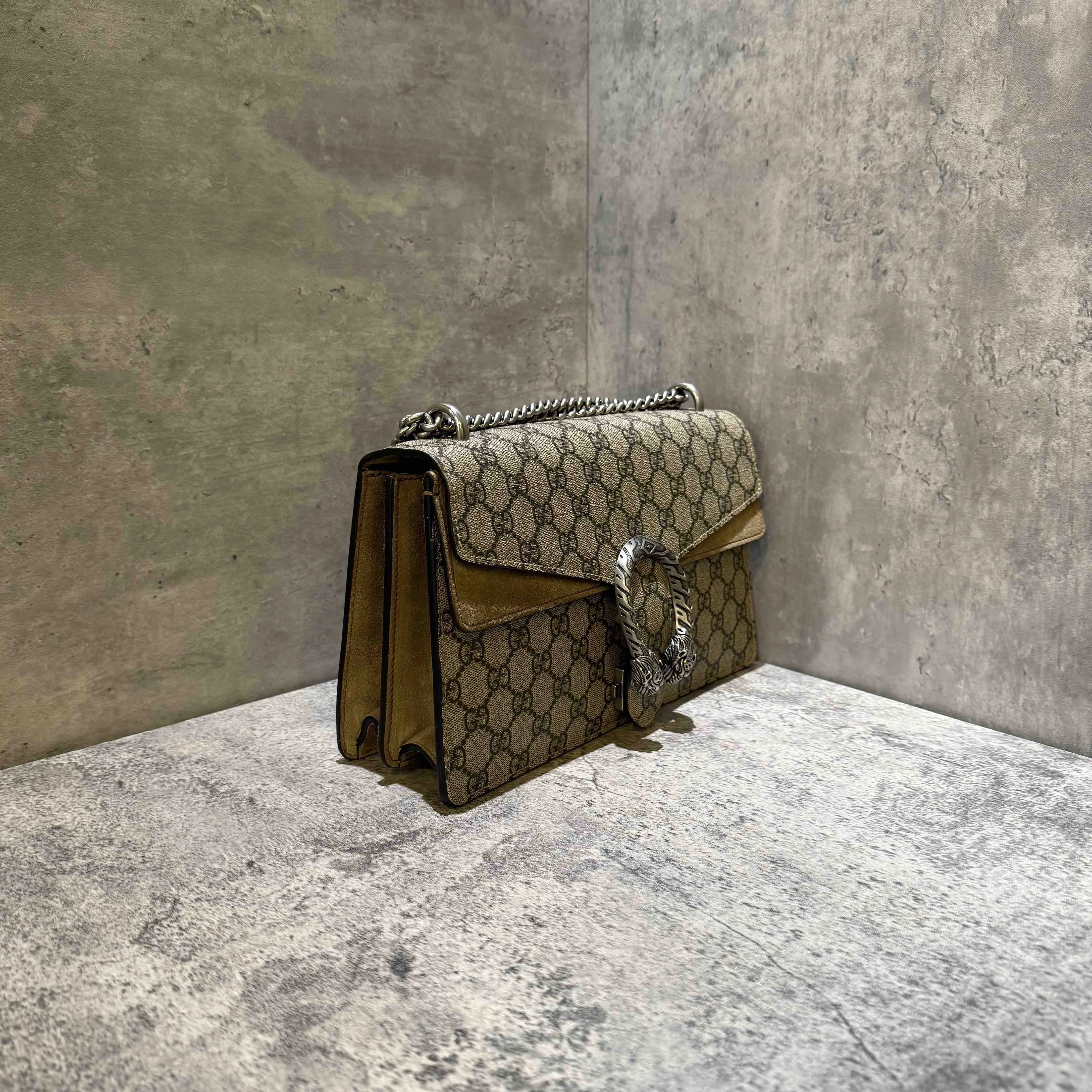 Gucci Dionysus GG Supreme Beige Shoulder Bag