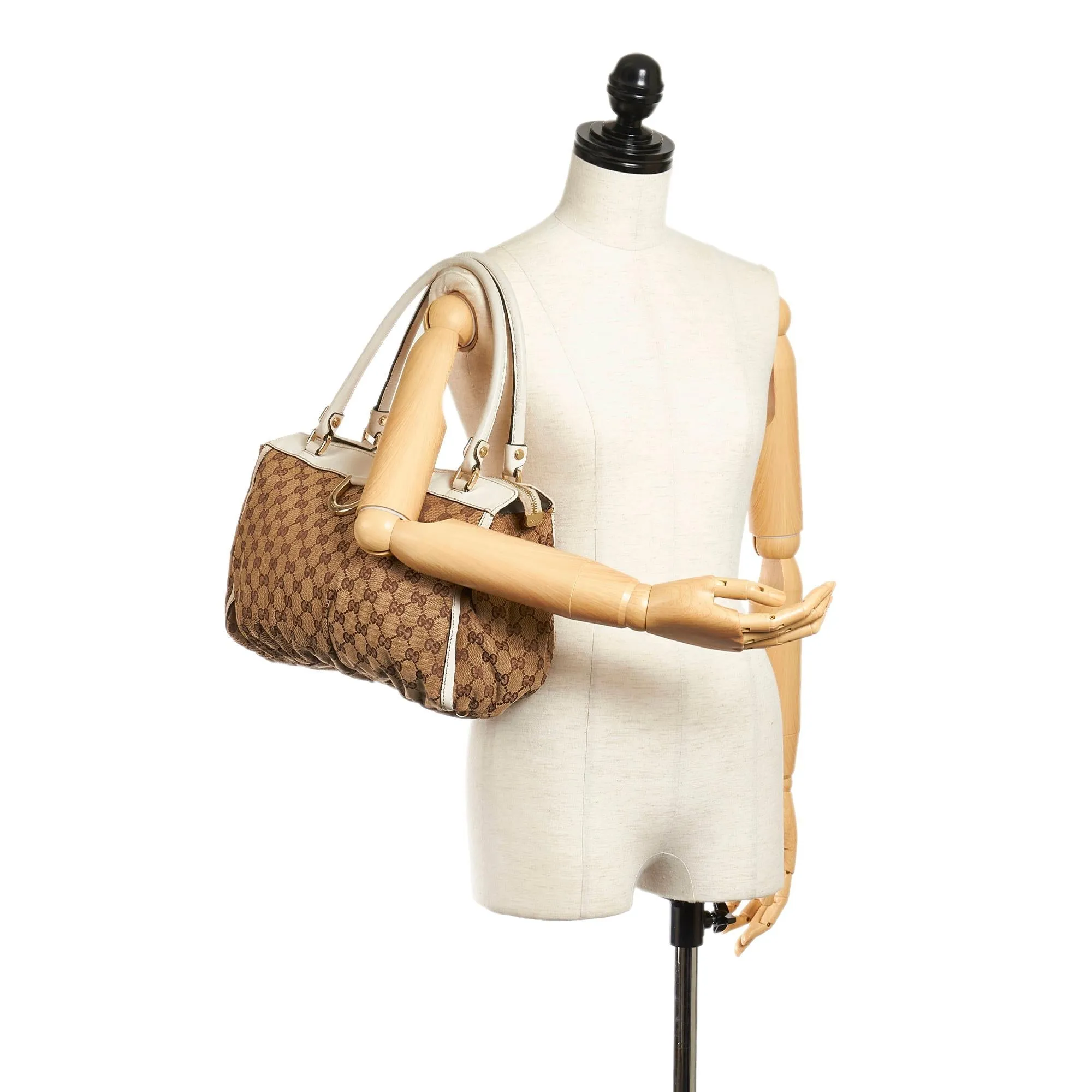 Gucci GG Abbey D-Ring Canvas Shoulder Bag (SHG-32453)
