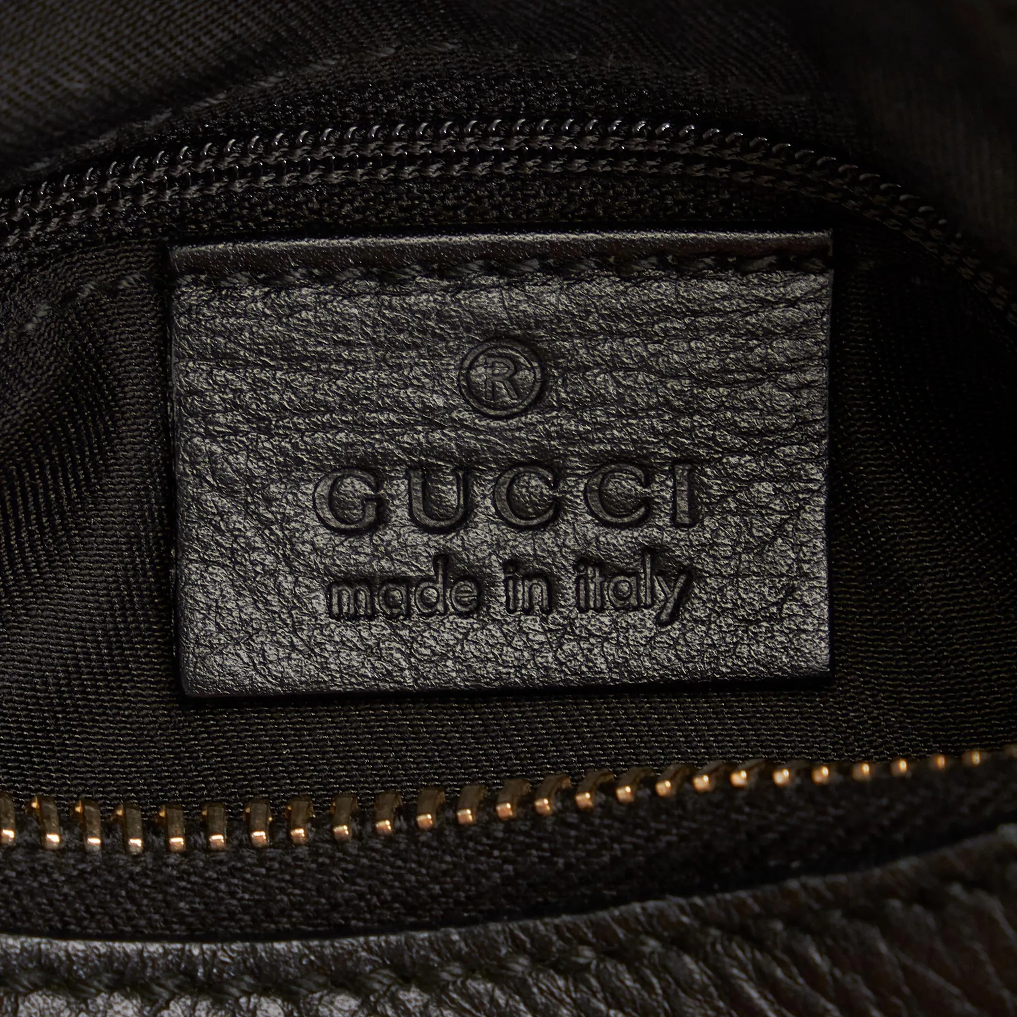 Gucci GG Canvas Abbey D-Ring Shoulder Bag (SHG-31950)