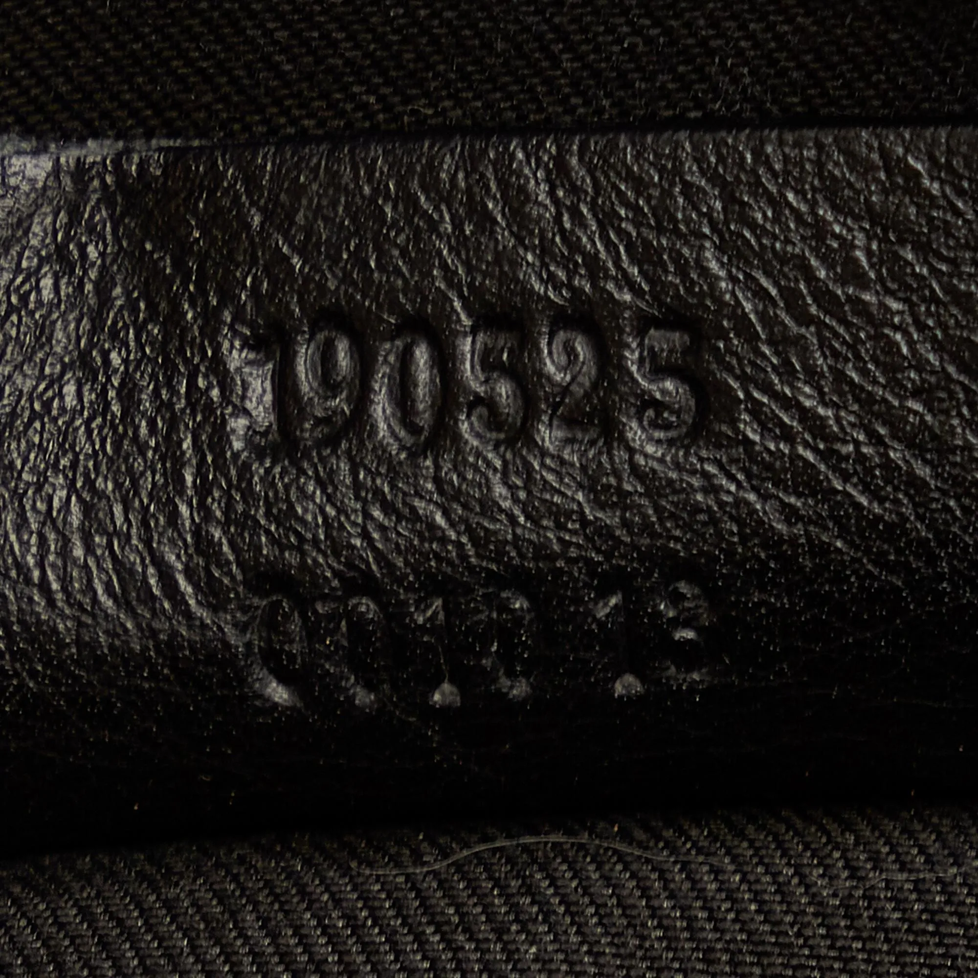Gucci GG Canvas Abbey D-Ring Shoulder Bag (SHG-31950)