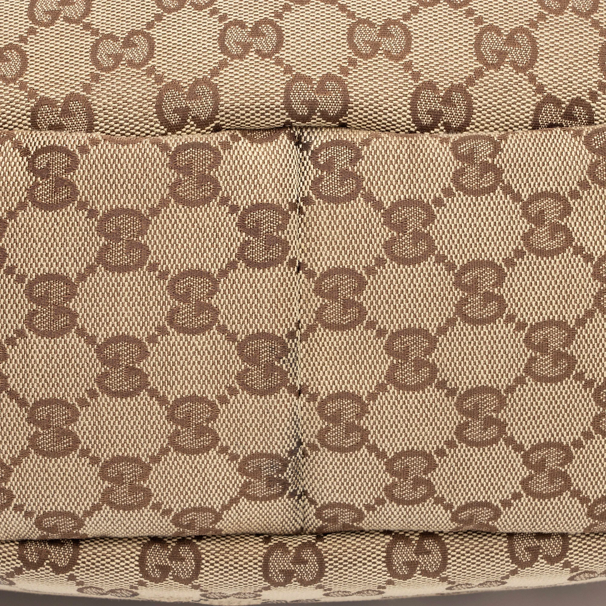Gucci GG Canvas Abbey Medium Shoulder Bag (SHF-KbPV8L)