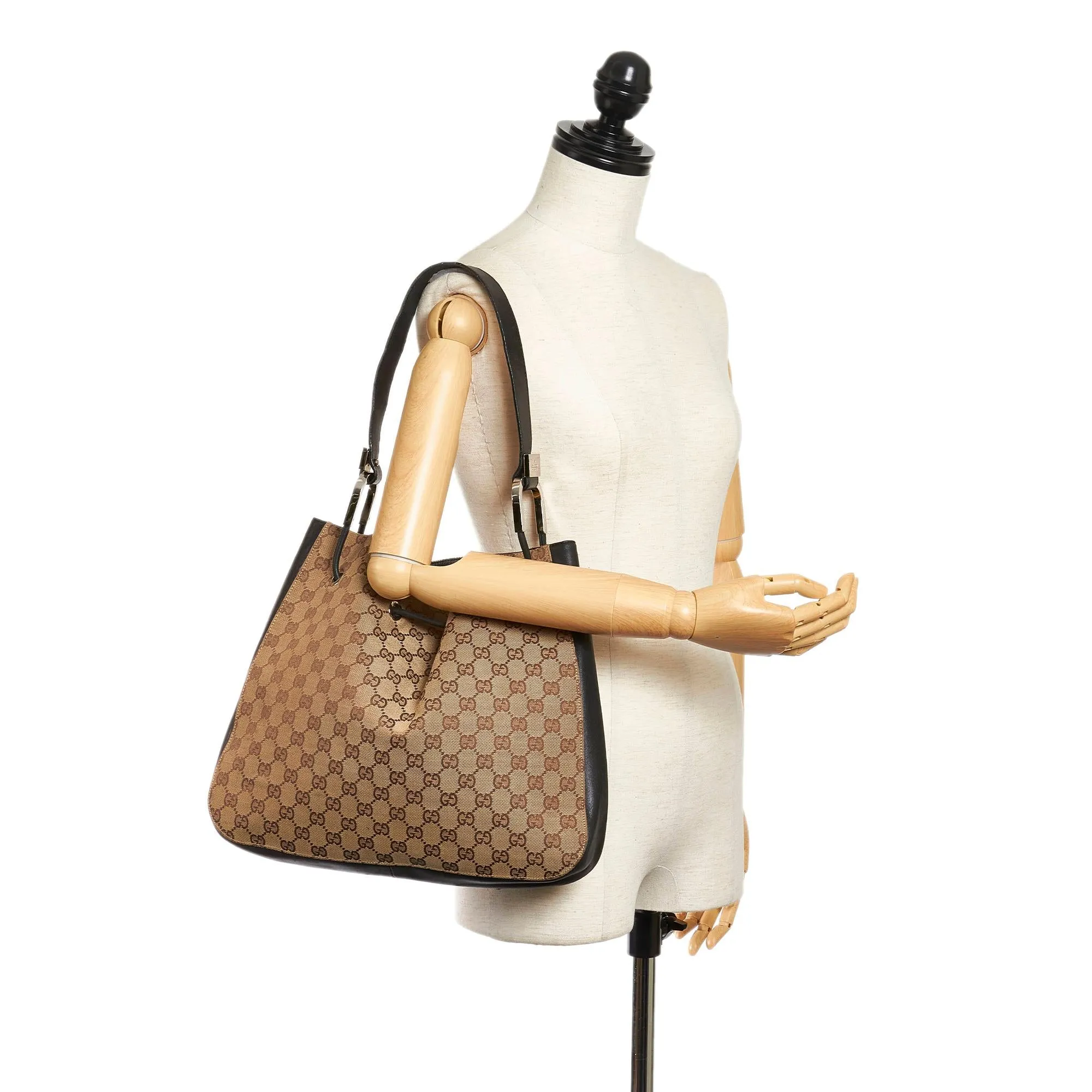 Gucci GG Canvas Drawstring Shoulder Bag (SHG-32073)