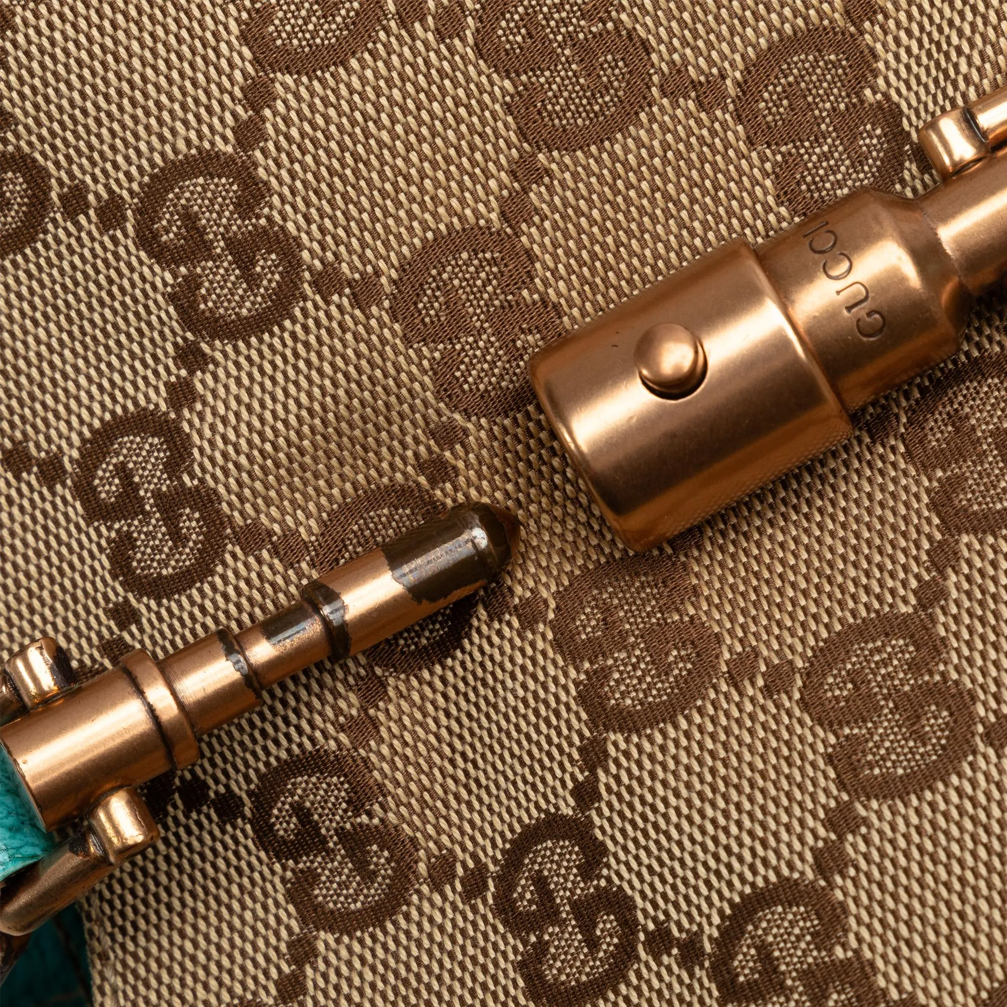 Gucci GG Canvas Nailhead Jackie Bardot Shoulder Bag (SHG-eDYueX)