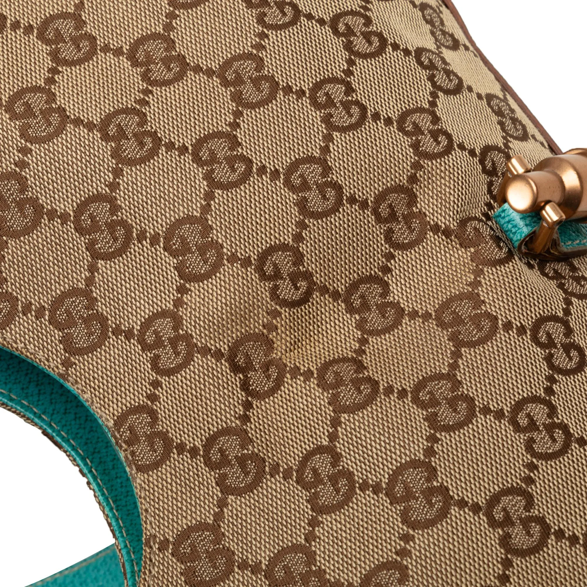 Gucci GG Canvas Nailhead Jackie Bardot Shoulder Bag (SHG-eDYueX)