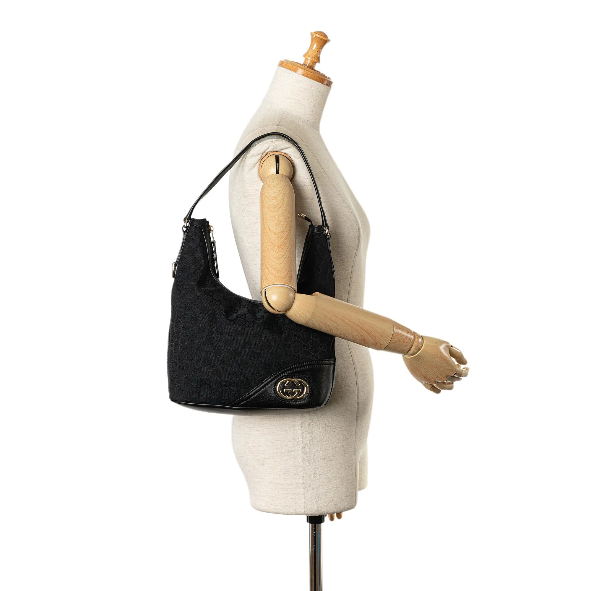 Gucci GG Canvas New Britt Shoulder Bag (SHG-qGmcfc)