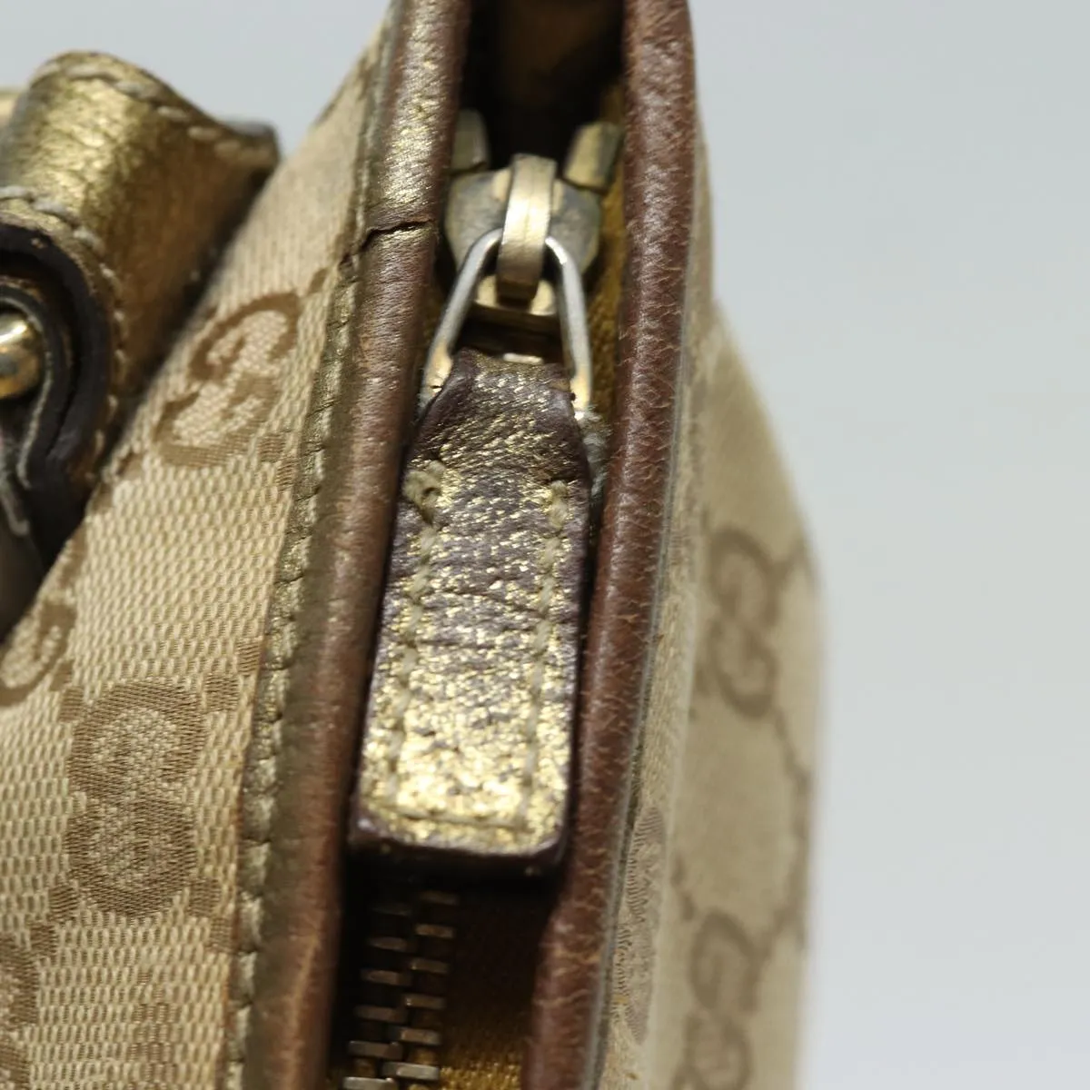 GUCCI GG Canvas Sherry Line Shoulder Bag Beige Gold pink 144388  85719