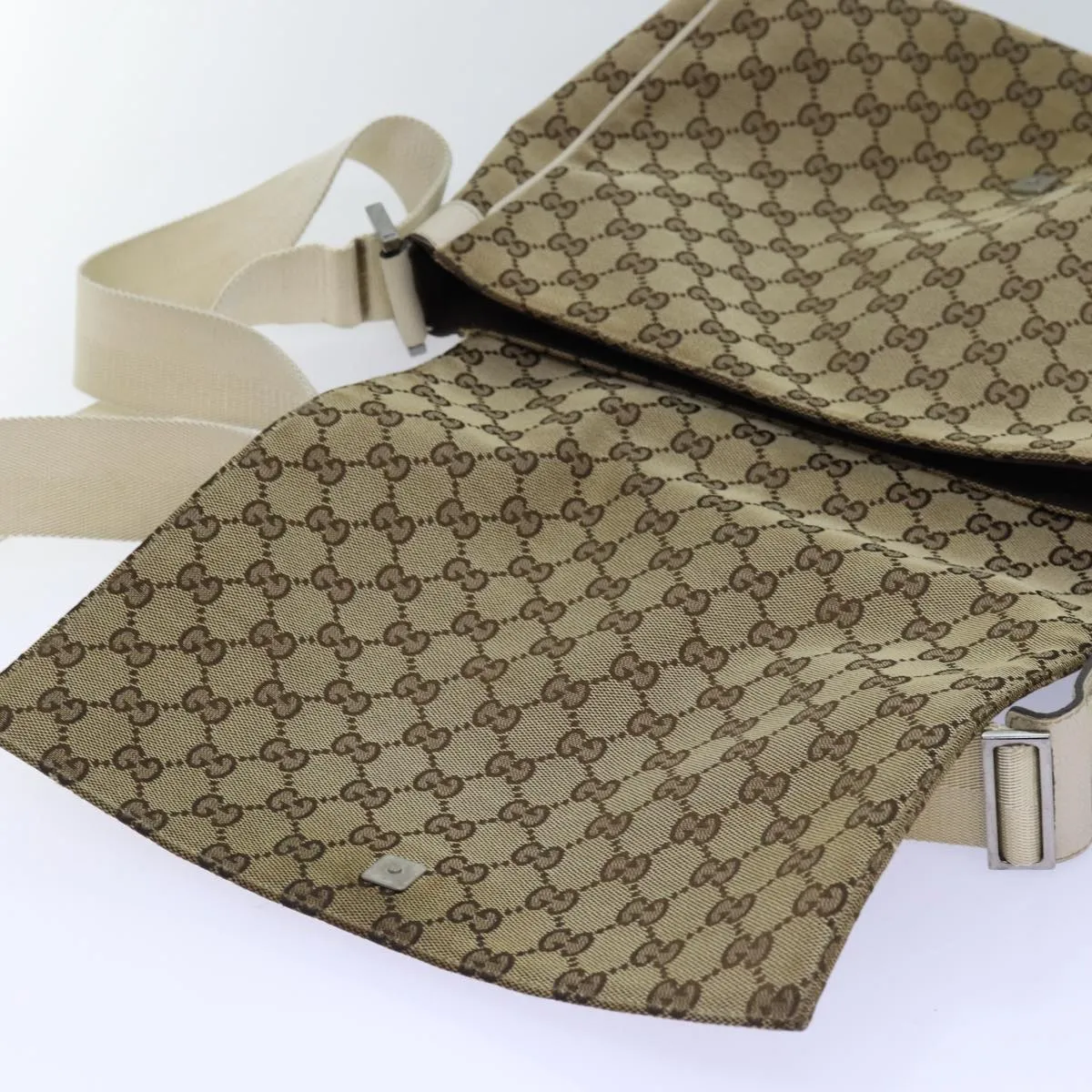 GUCCI GG Canvas Shoulder Bag Beige 146236  75978