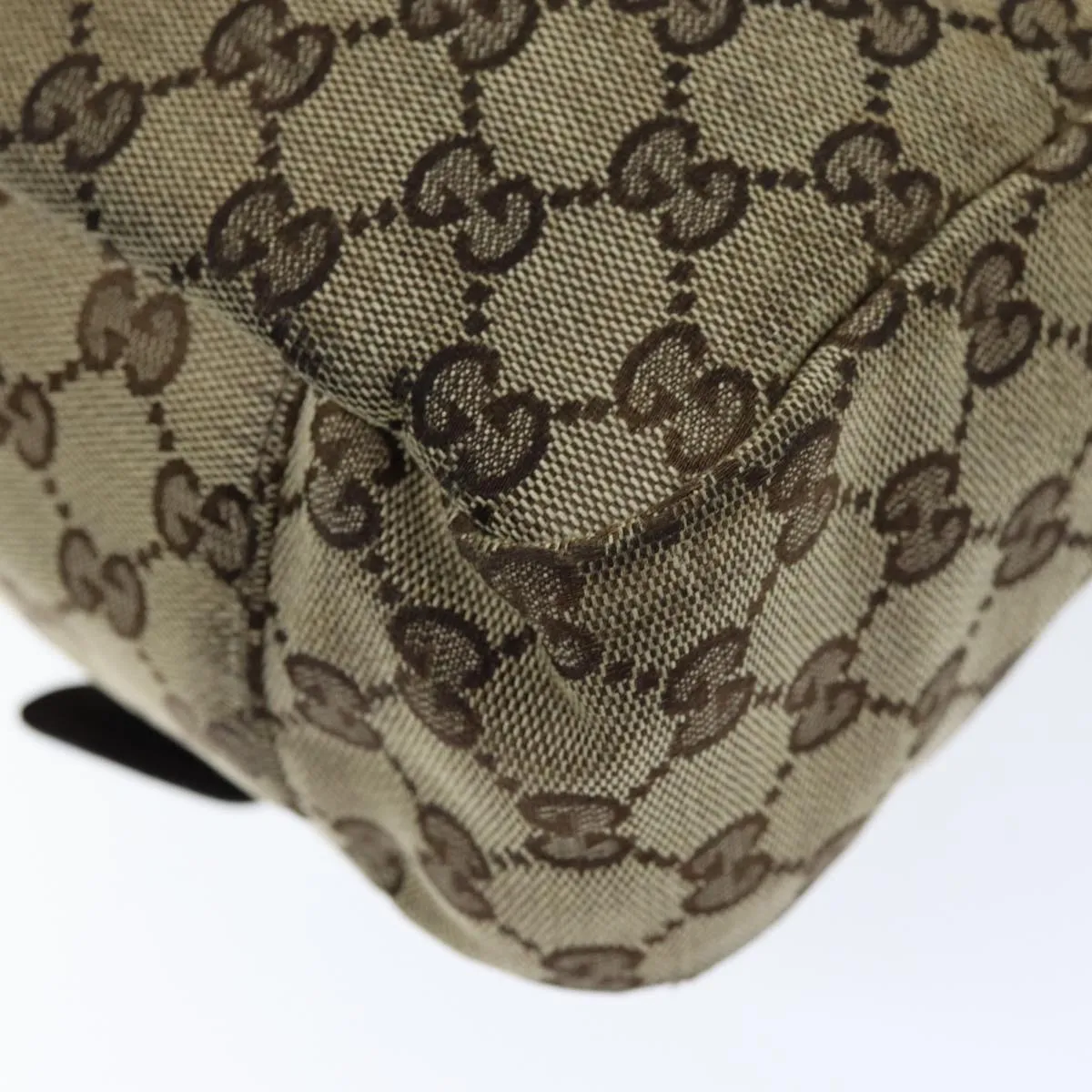 GUCCI GG Canvas Shoulder Bag Beige 1673