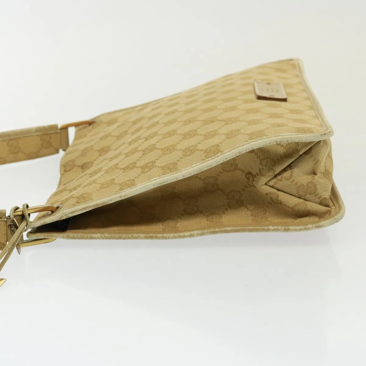 GUCCI GG Canvas Shoulder Bag Beige 91762  79100