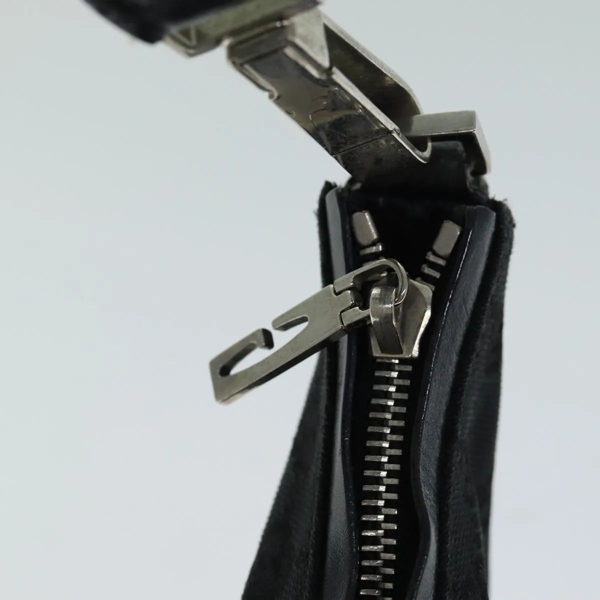 GUCCI GG Canvas Shoulder Bag Black 000 0602  79599