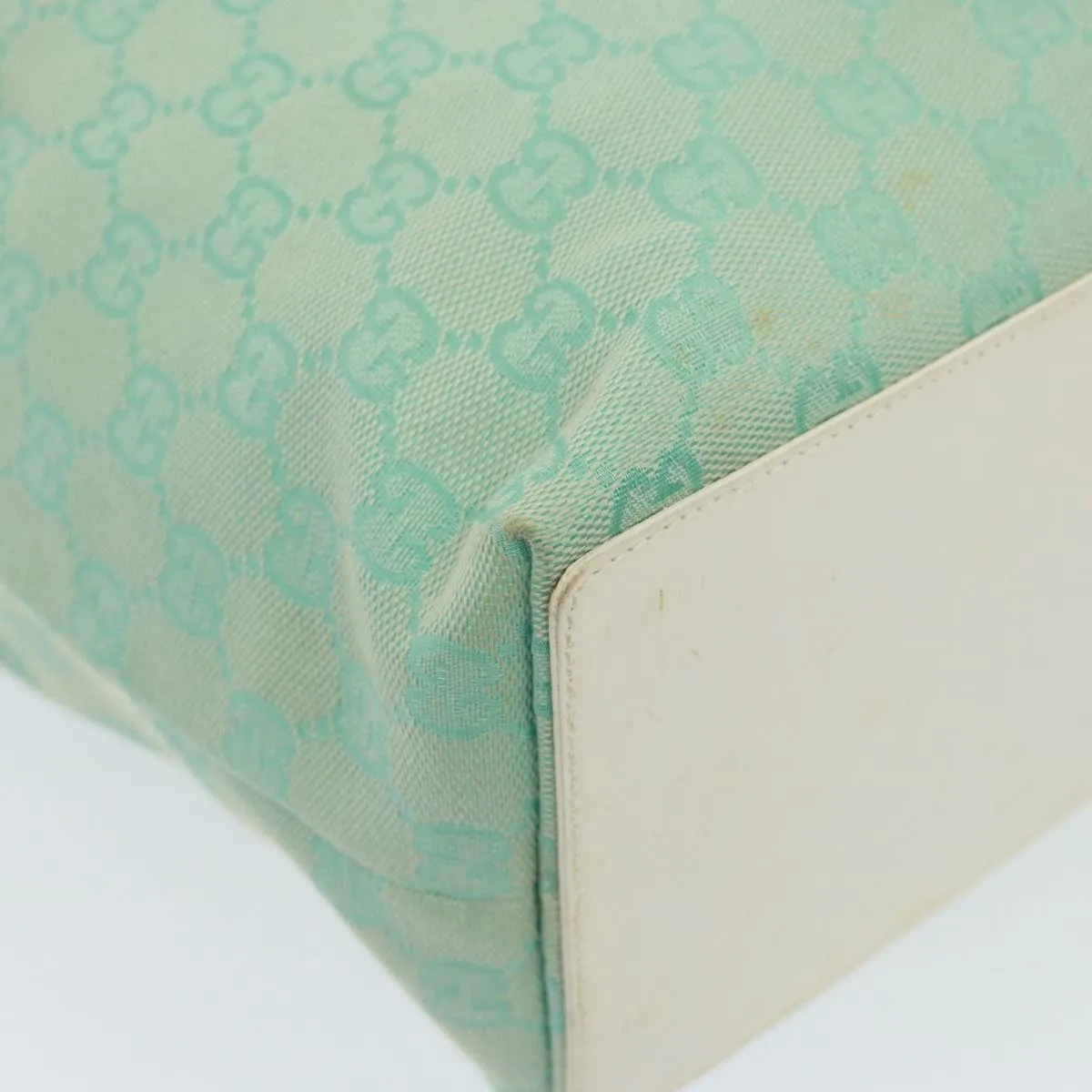 GUCCI GG Canvas Shoulder Bag Light Blue 002 1098  79099