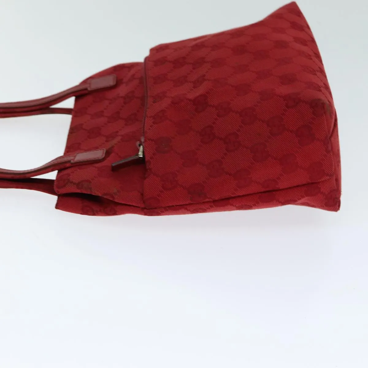 Gucci Gg Canvas Shoulder Bag Red