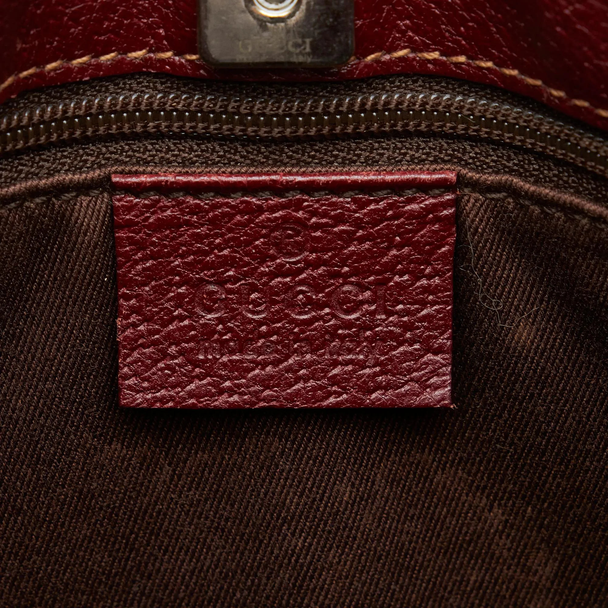 Gucci GG Canvas Shoulder Bag (SHG-8KB6EK)