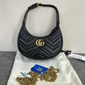 Gucci GG Marmont Chevron Black Leather Shoulder Bag