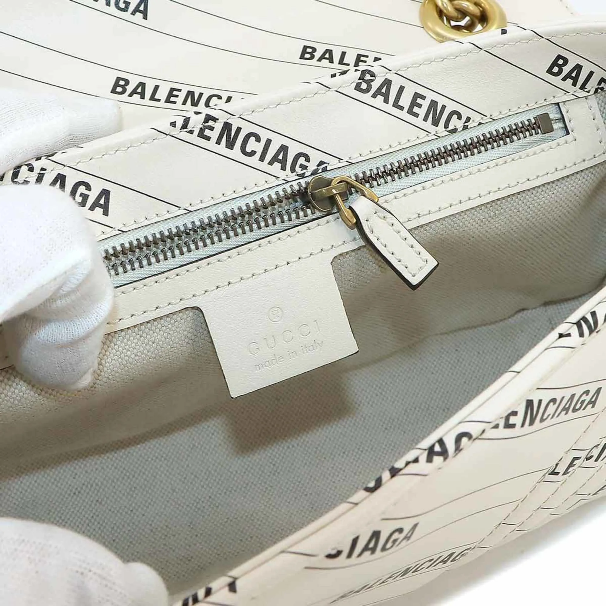 Gucci Gg Marmont  Leather Shoulder Bag ()