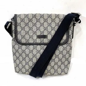 Gucci GG Supreme Shoulder Bag 223666