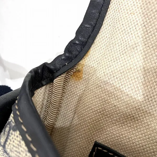 Gucci GG Supreme Shoulder Bag 223666
