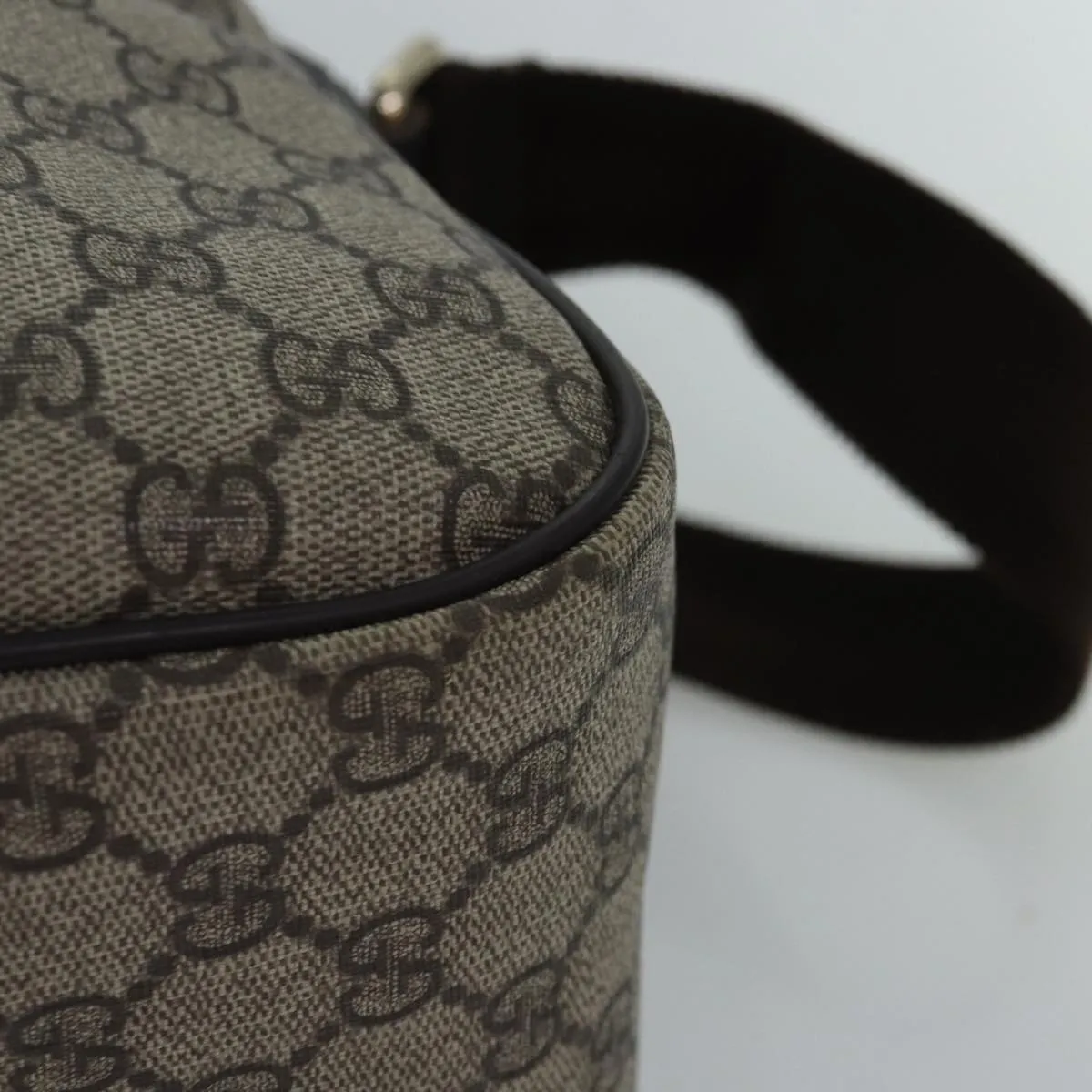 GUCCI GG Supreme Shoulder Bag PVC Beige 211107  ep4581