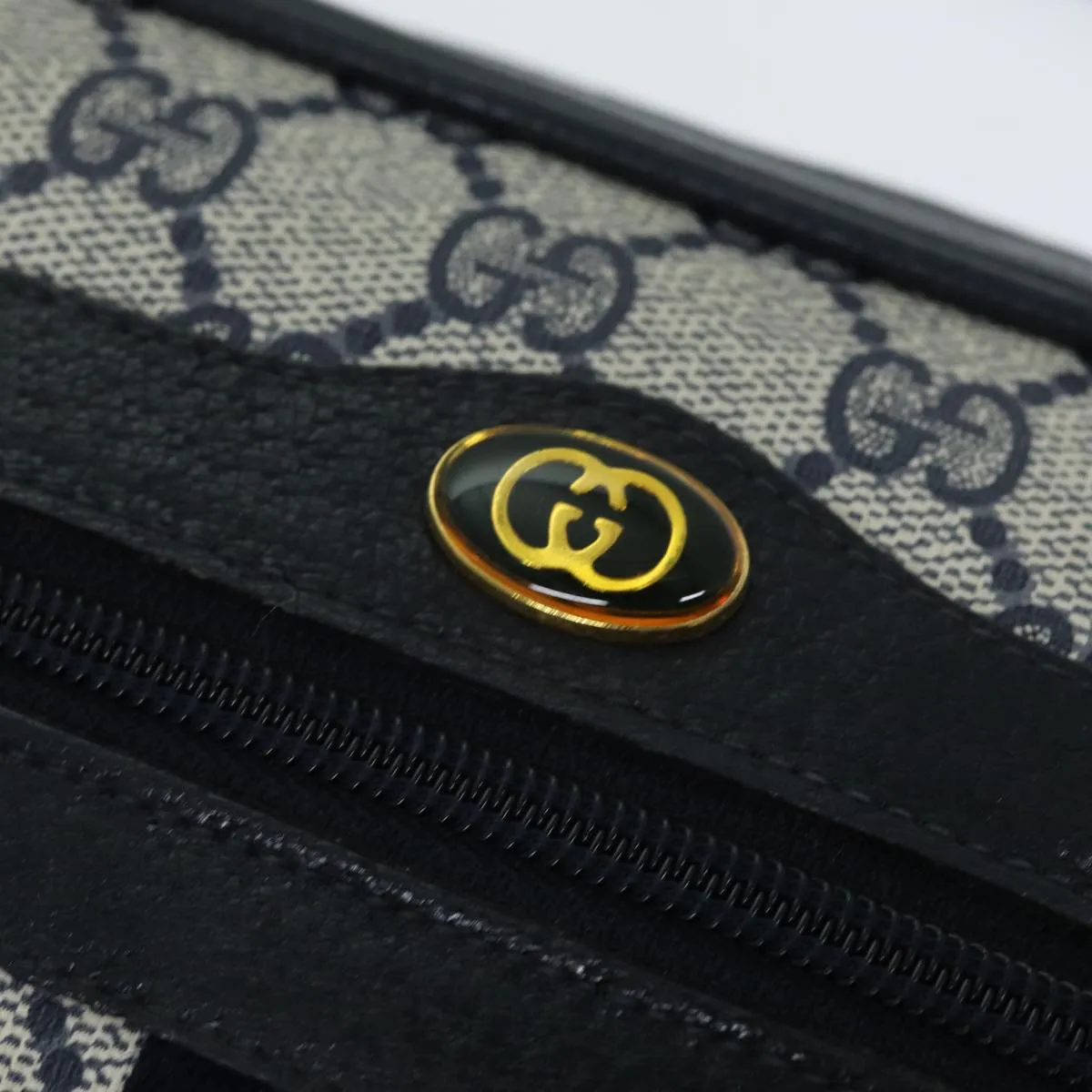 GUCCI GG Supreme Shoulder Bag PVC Leather Navy 98 02 004  80807