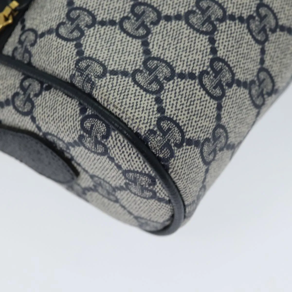 GUCCI GG Supreme Shoulder Bag PVC Leather Navy 98 02 004  80807