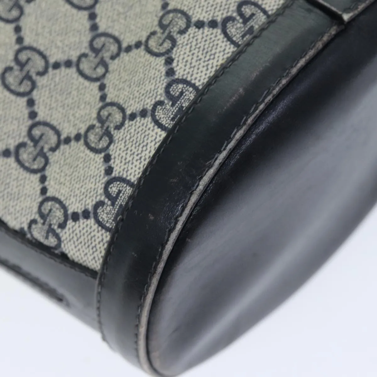 GUCCI GG Supreme Shoulder Bag PVC Navy  12621