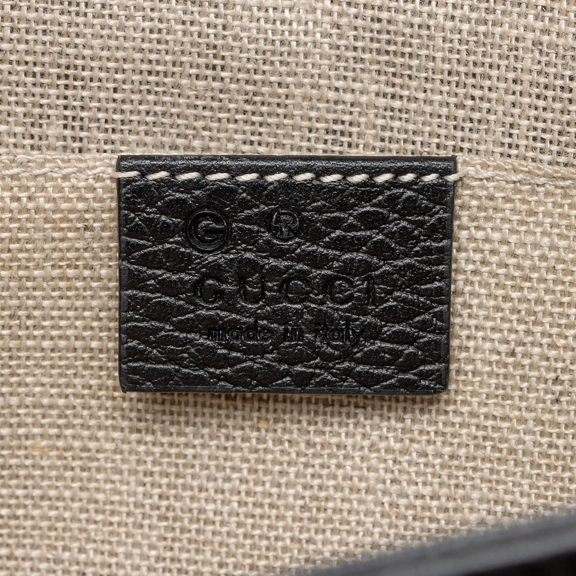 Gucci Grained Calfskin Interlocking G Small Shoulder Bag (SHF-1AVxLZ)