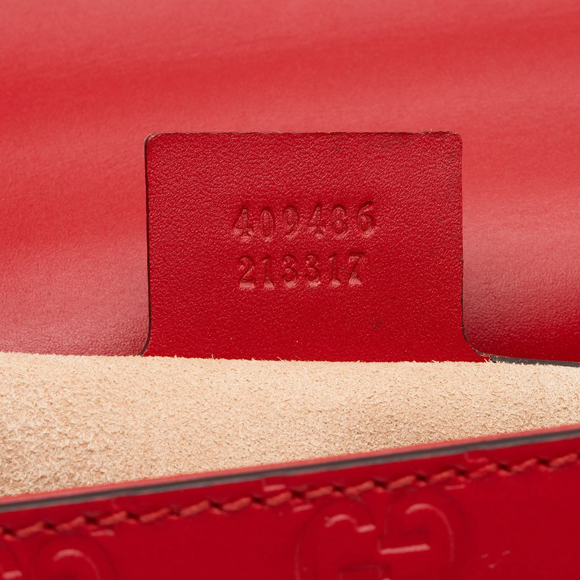 Gucci Guccissima Leather Padlock Medium Shoulder Bag (SHF-fXEhOA)