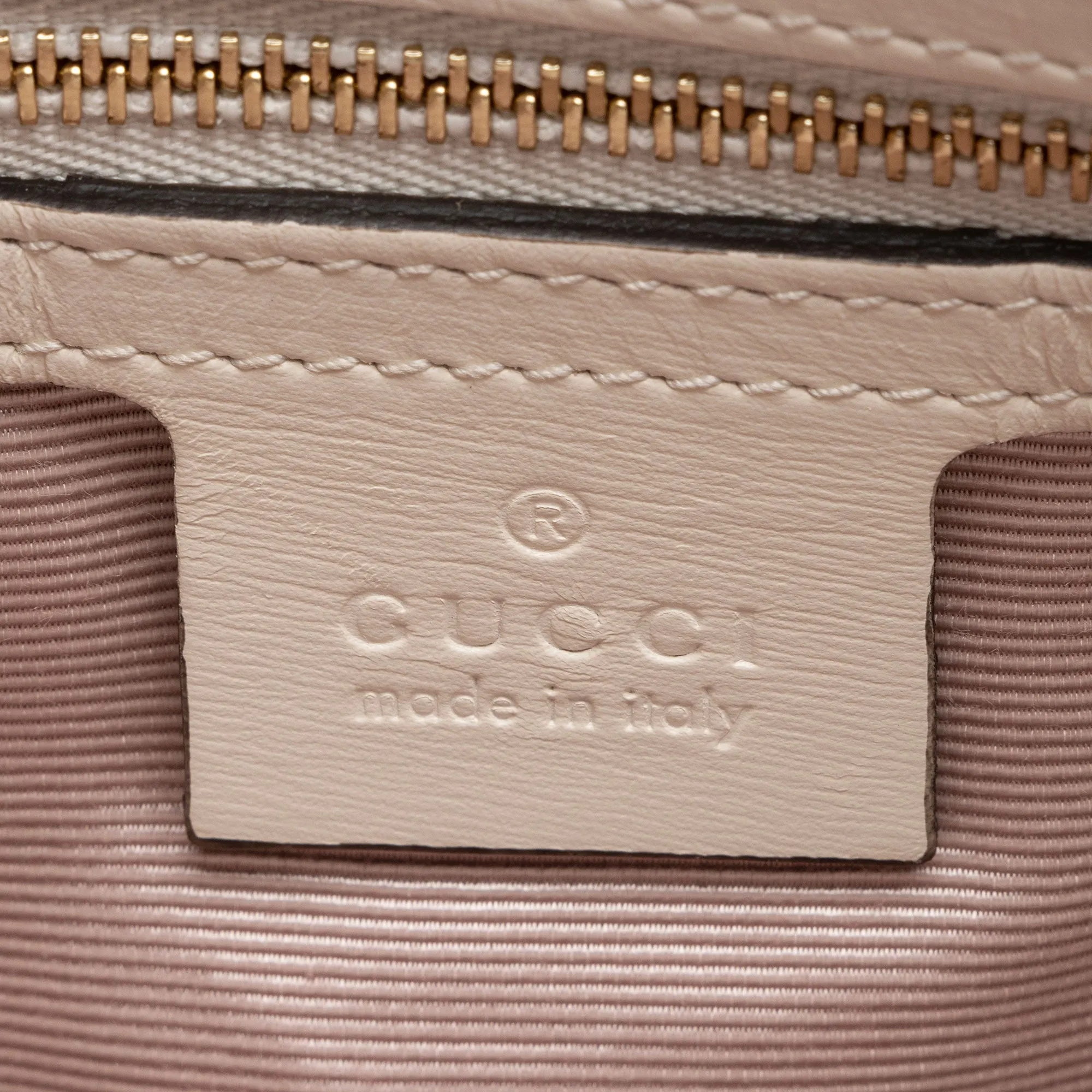 Gucci Leather Arli Medium Shoulder Bag (SHF-89aaBa)