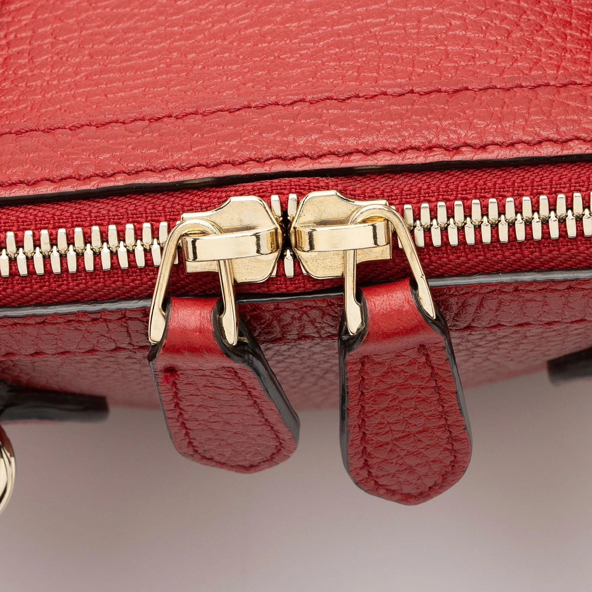 Gucci Leather GG Charm Dome Small Shoulder Bag (SHF-RnbV1S)