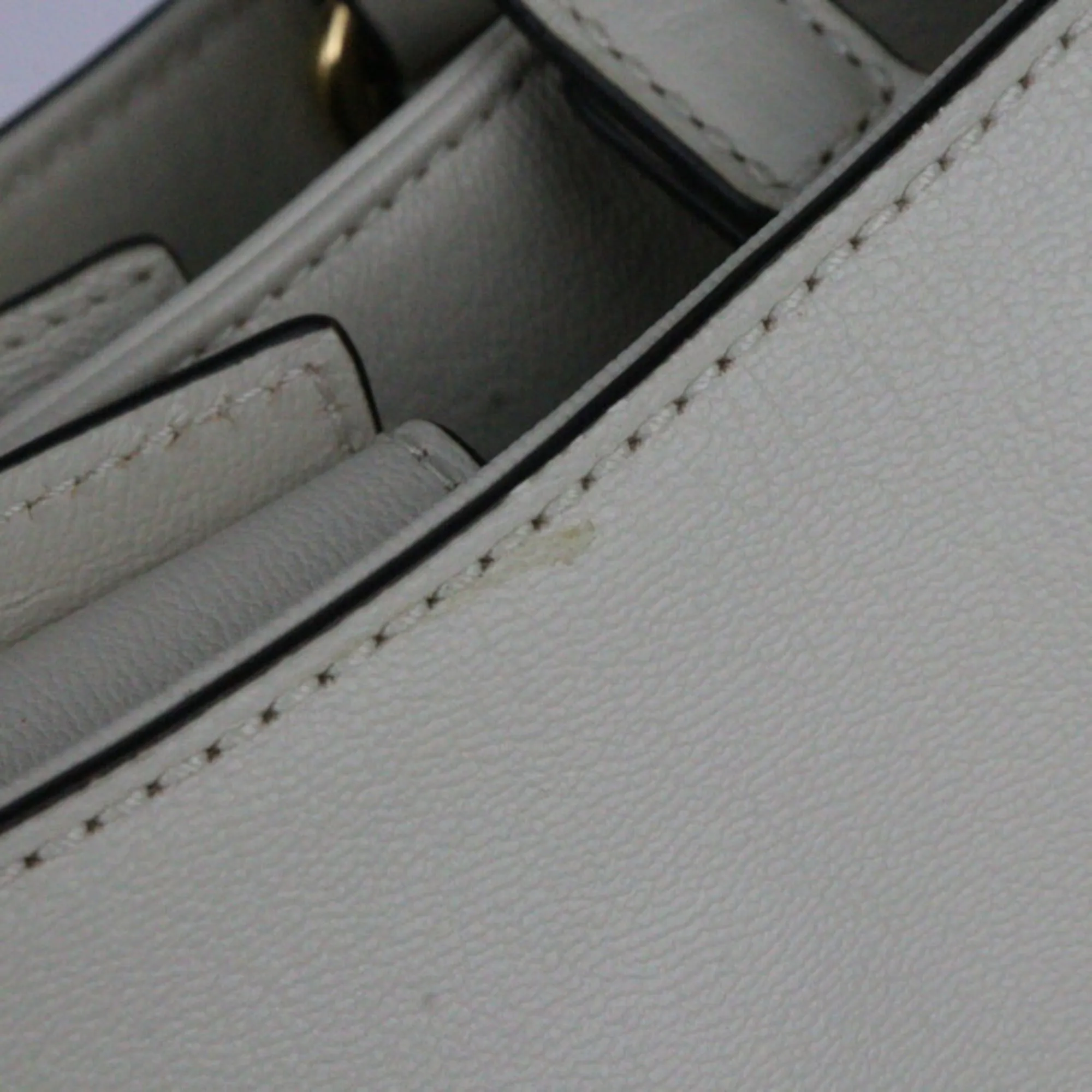 Gucci  Leather Handbag Shoulder Bag Tote Bag (Pre-Owned)