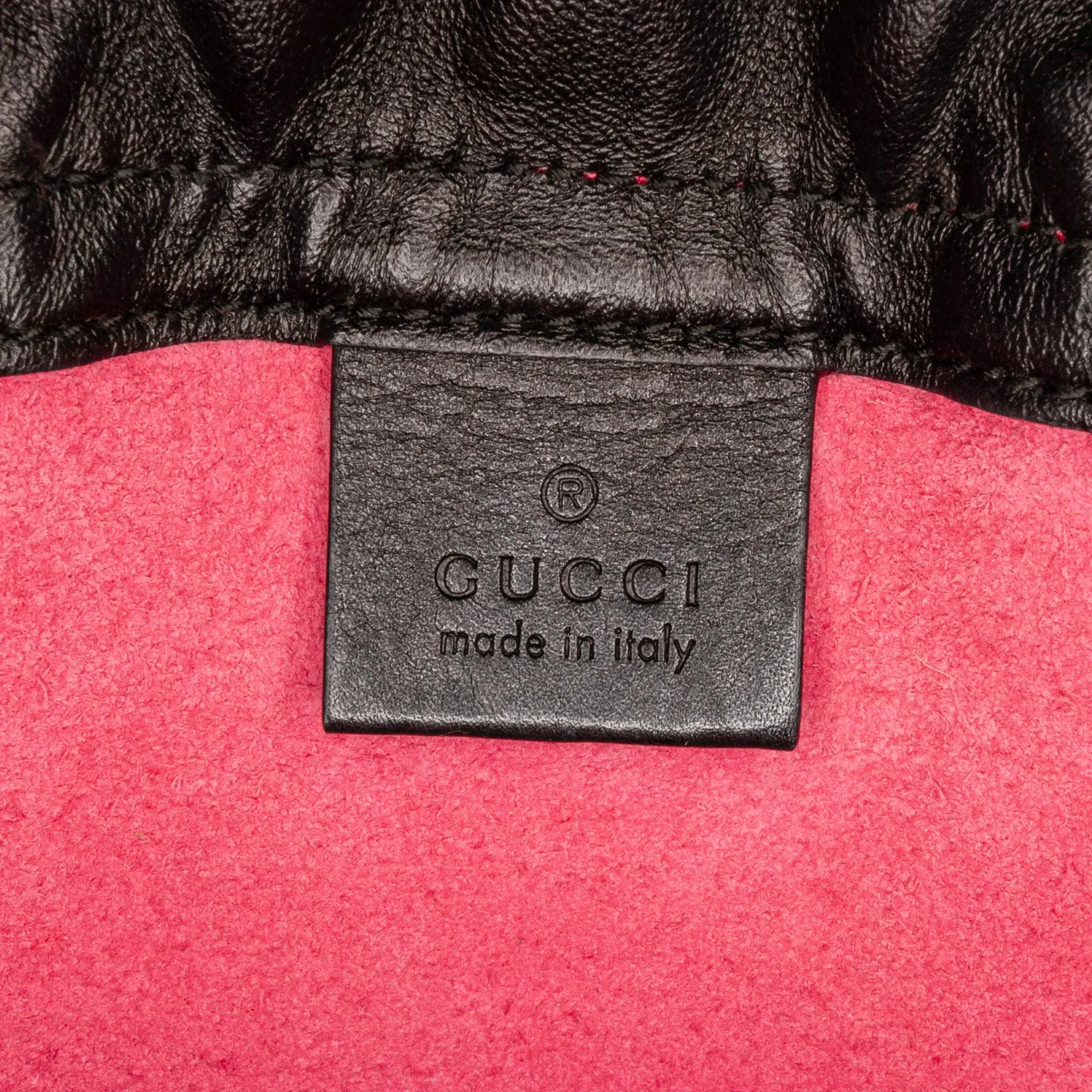 Gucci Logo Drawstring Backpack (SHG-u6A3A1)