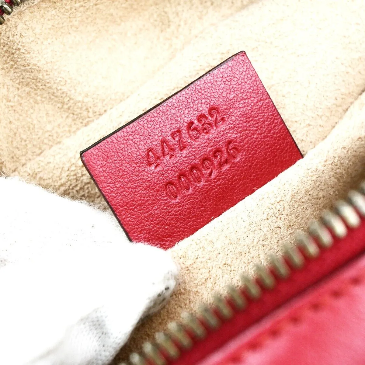 Gucci Marmont  Leather Shoulder Bag ()