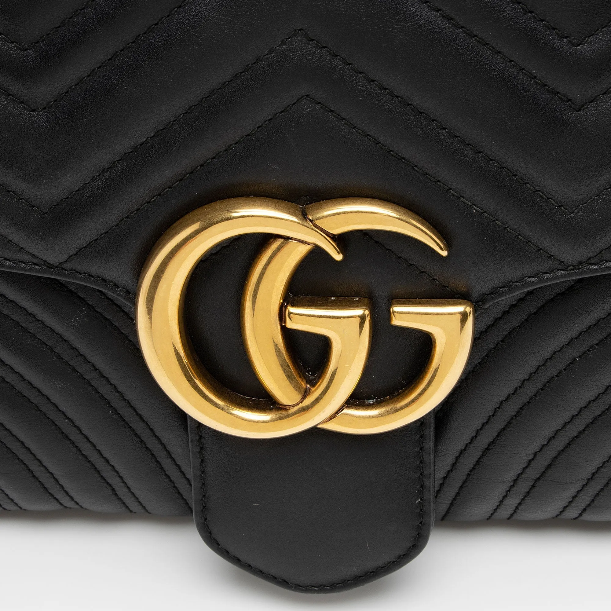 Gucci Matelasse Leather GG Marmont Medium Flap Shoulder Bag (SHF-VhM2jC)