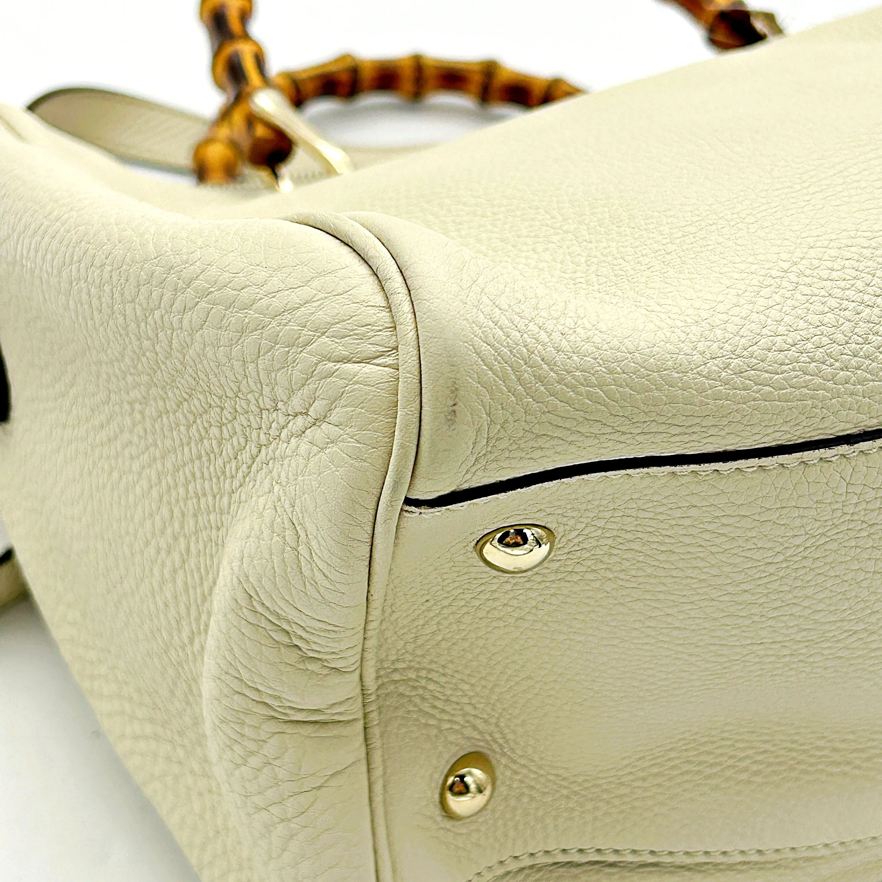 Gucci Medium Bamboo Shopper Tote - Yellow Totes, Handbags gu5858cc