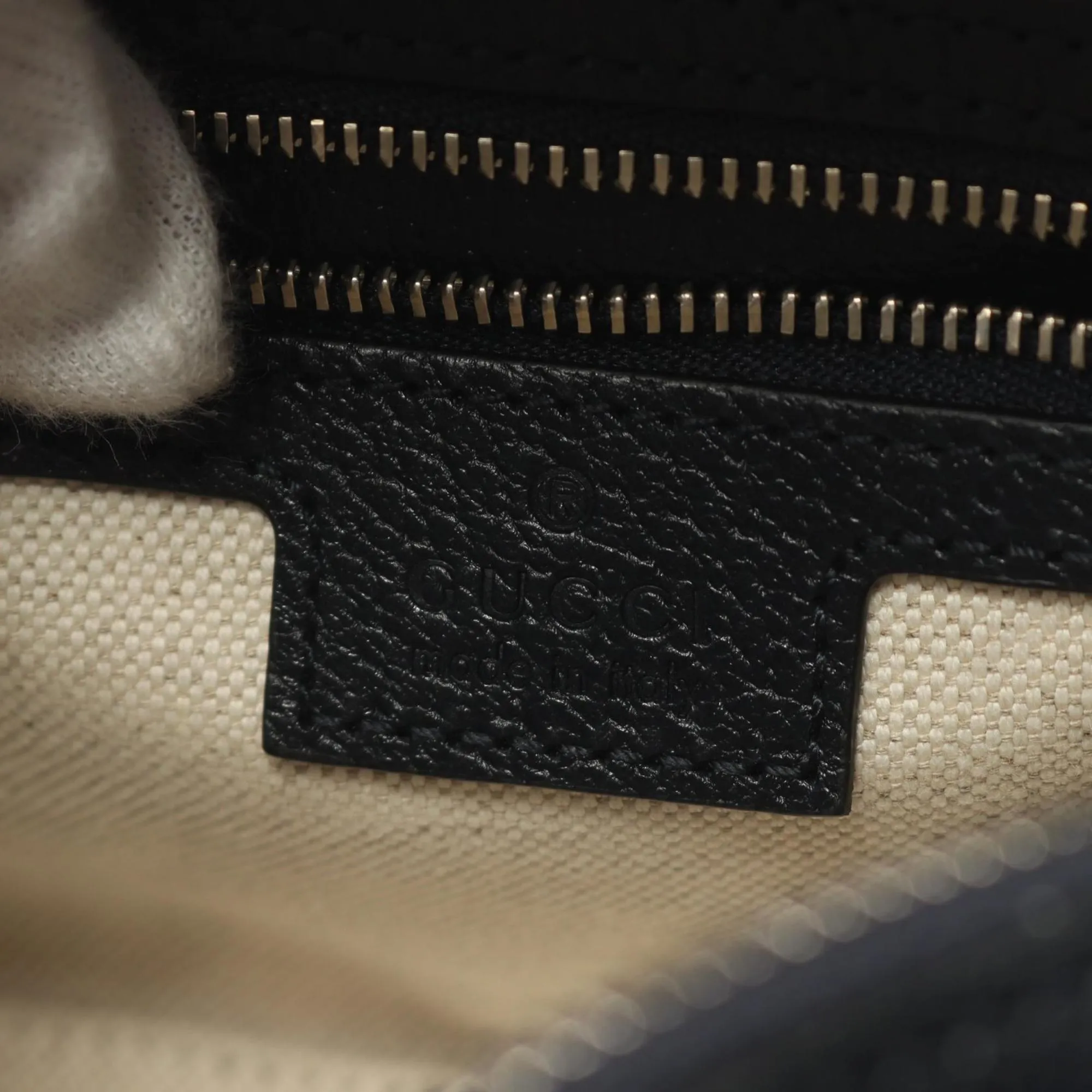 Gucci  Navy  Color Coated Canvas Leather Shoulder Bag (Pre-Owned)