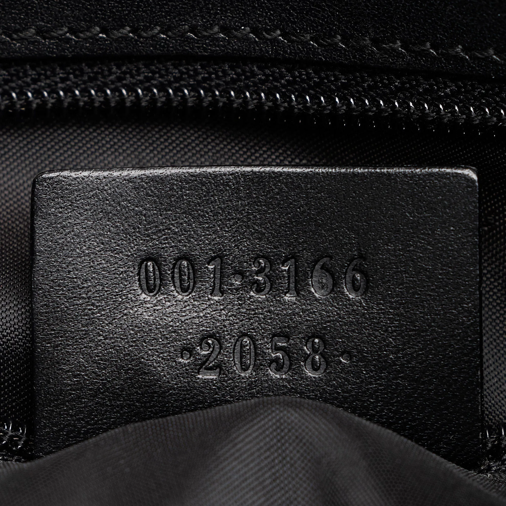 Gucci Nylon Shoulder Bag (SHF-e5Iktp)