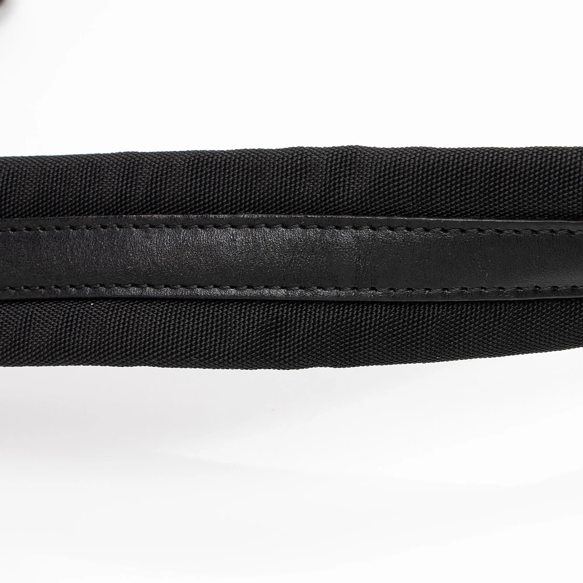 Gucci Nylon Shoulder Bag (SHF-e5Iktp)