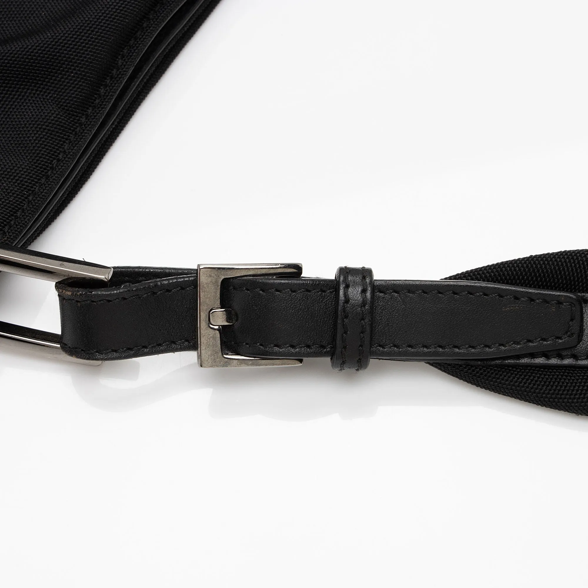 Gucci Nylon Shoulder Bag (SHF-e5Iktp)