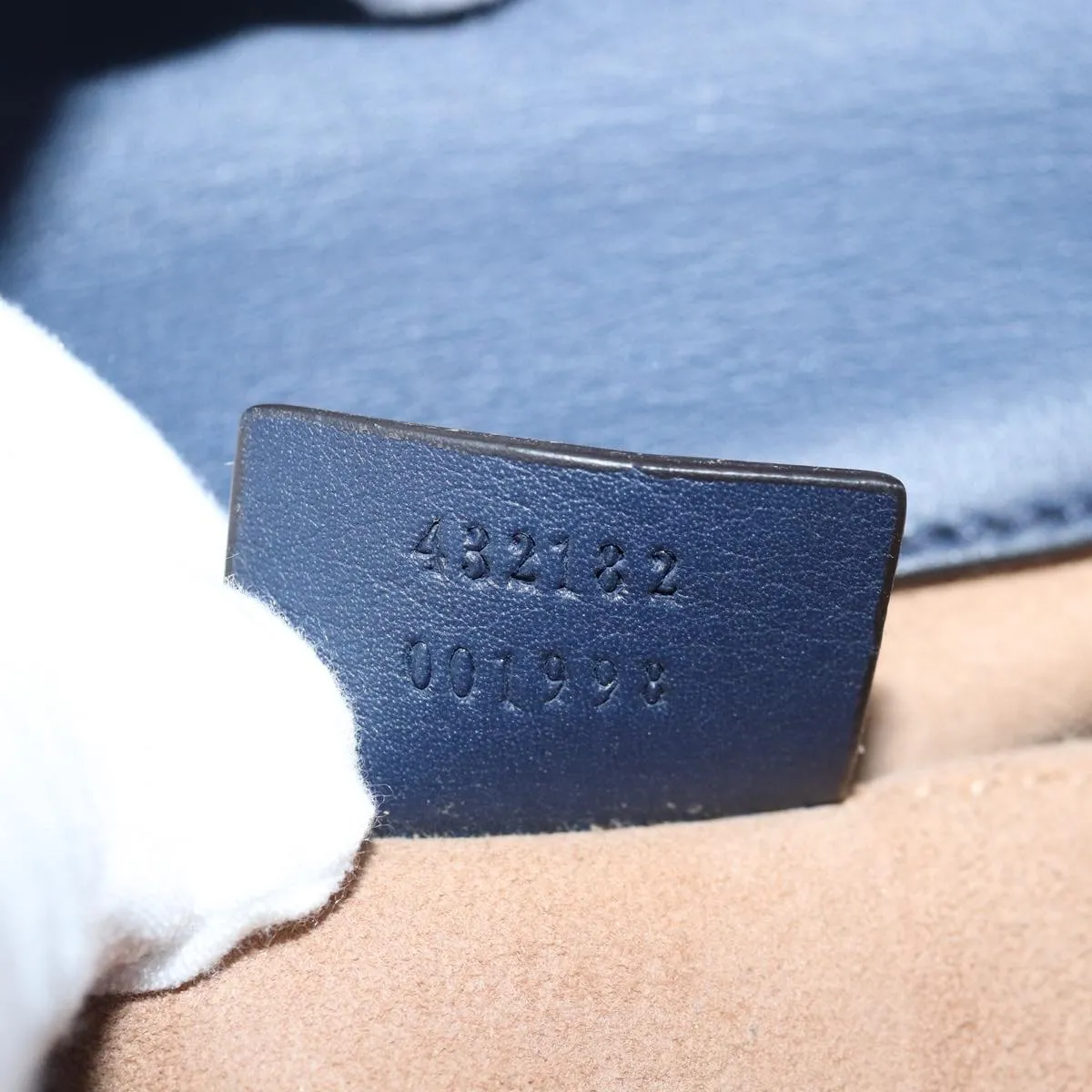 GUCCI Pad Lock Chain Shoulder Bag Leather Navy 432182  ar12096