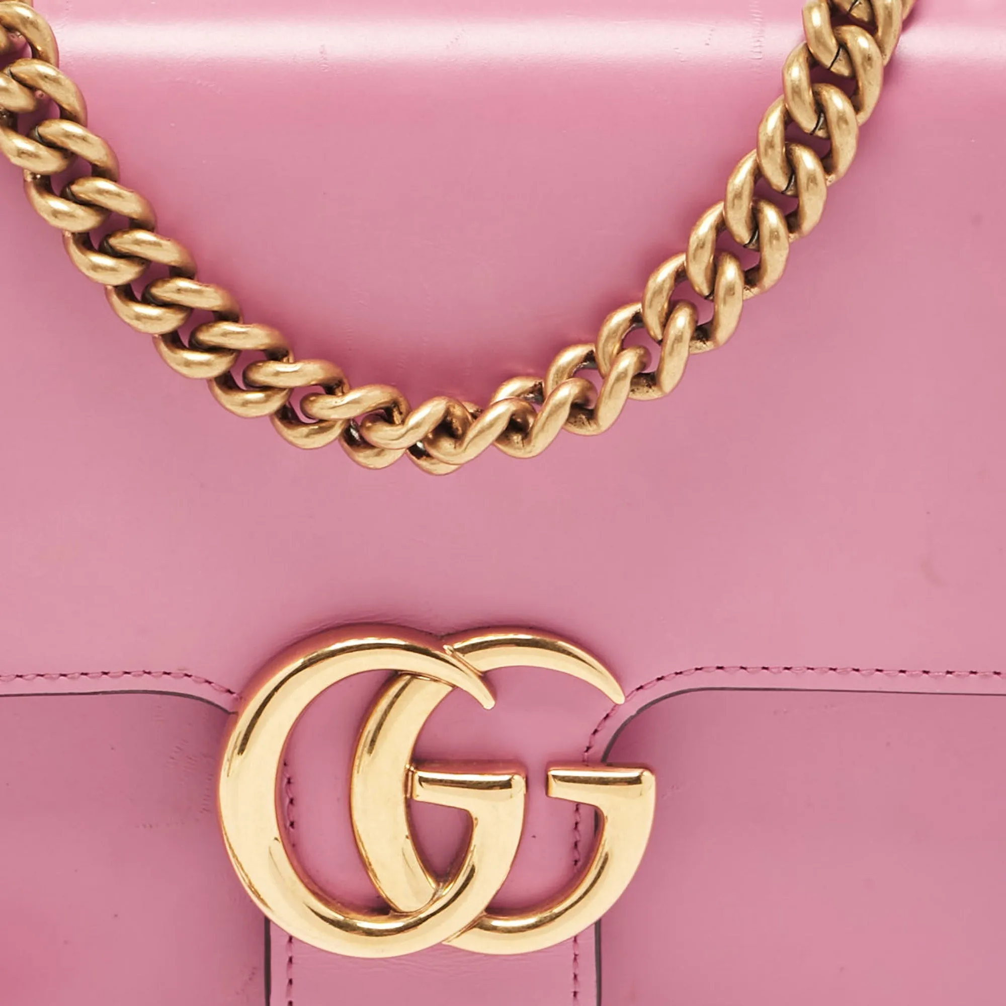 Gucci Pink Leather Small Gg Marmont Chain Shoulder Bag