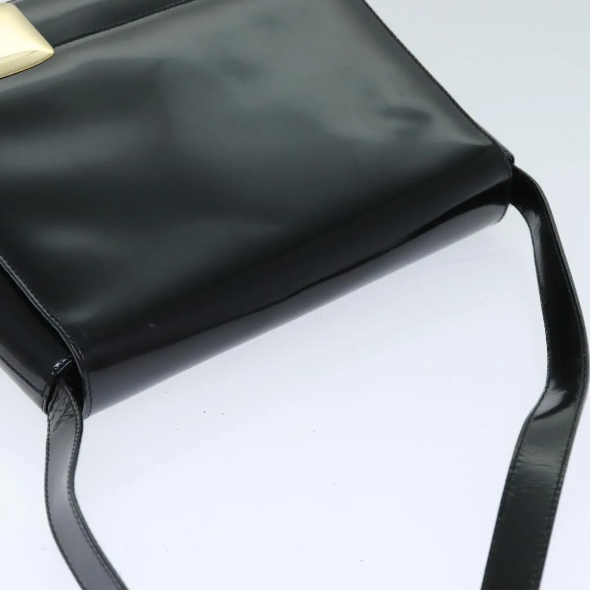 GUCCI Shoulder Bag Enamel Black 001 3444 1812  13332
