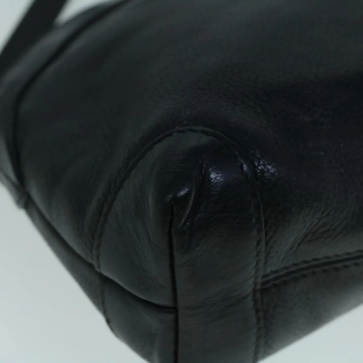 GUCCI Shoulder Bag Leather Black  ar10481