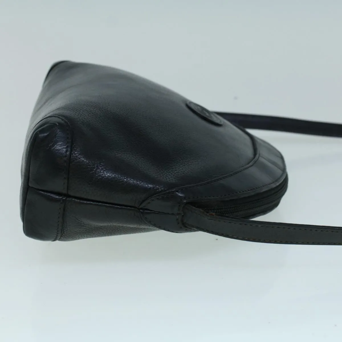 GUCCI Shoulder Bag Leather Black  ar10481