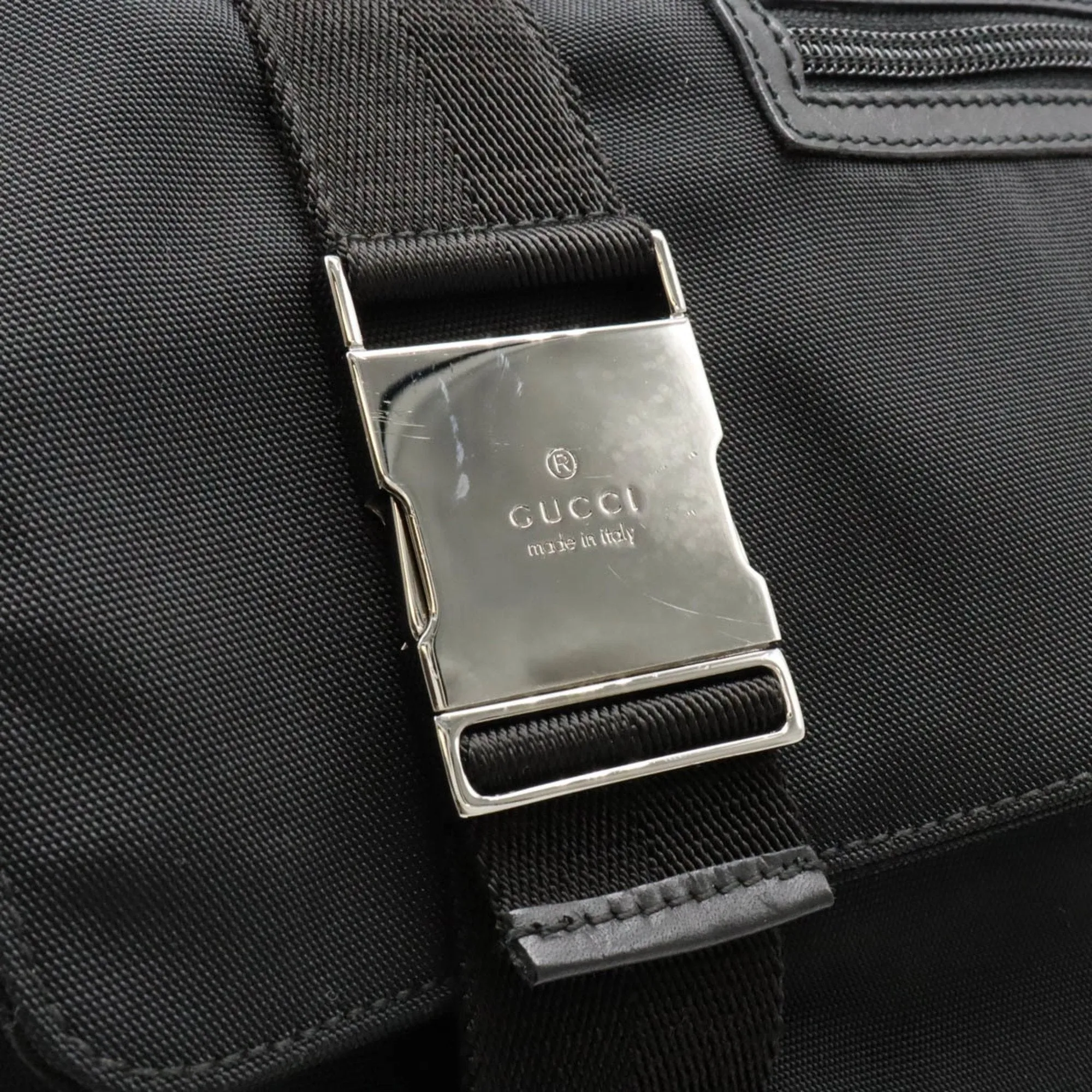 Gucci  Synthetic Shoulder Bag ()