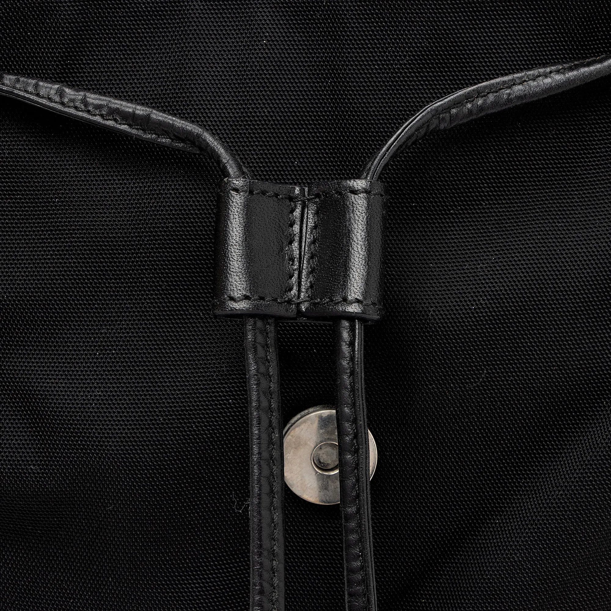 Gucci Vintage Nylon Backpack (SHF-B0jNII)